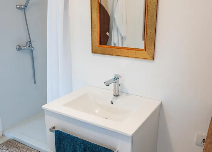 Domenico Villa Pobegi